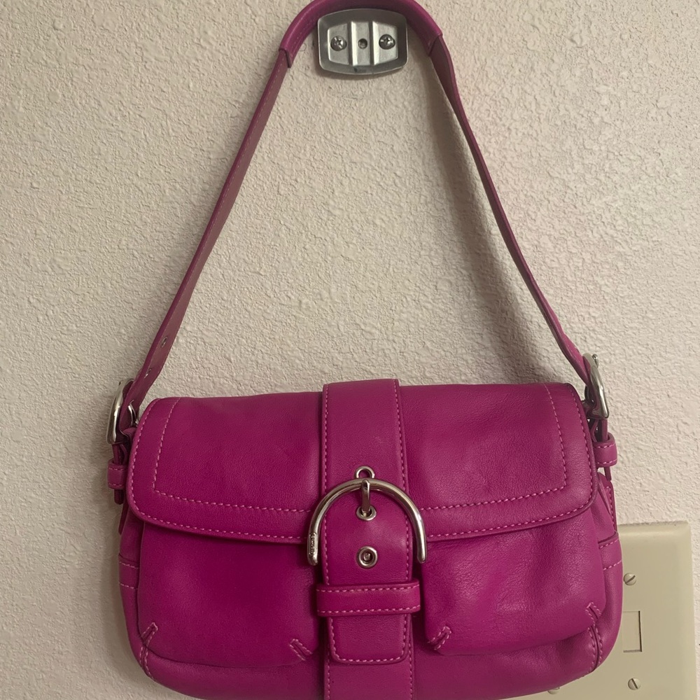 Vintage Coach Pink Leather Soho flap Bag